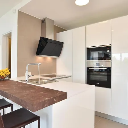 5 Bedroom Pet Friendly In Holiday home Omis