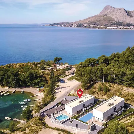 5 Bedroom Pet Friendly In * Omis